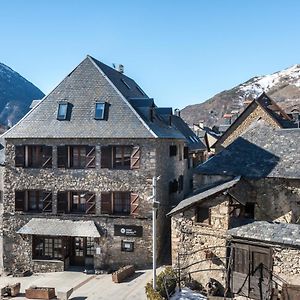 Hotel Snoe Mont Romies